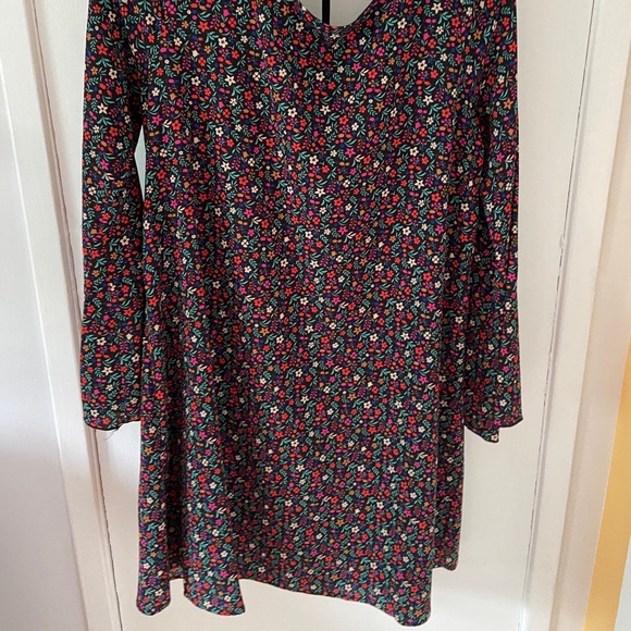 EUC Molly Braken Folk/Floral Dress - Picture 2 of 4